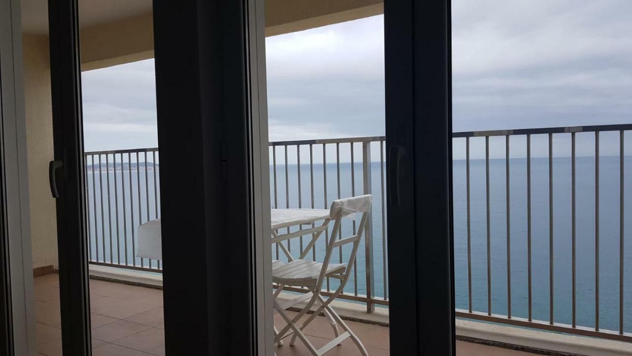 Apartamento En Primera Linia Vistas Al Mar Platja d'Aro Exteriör bild